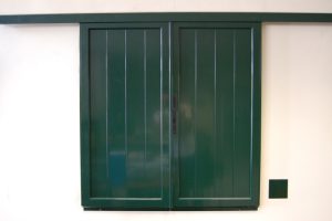 CONTRAVENTANA CORREDERA